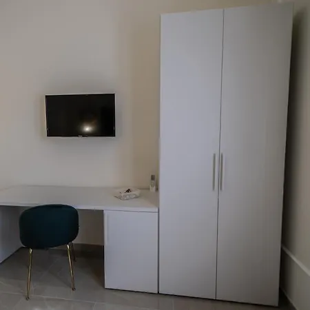 Amaris Guest house